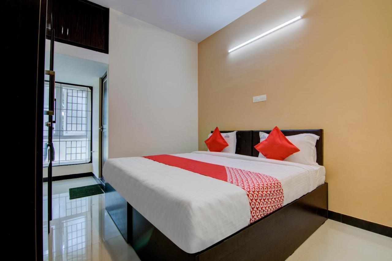 Oyo Flagship 24147 Royal Stay Singānallūr Esterno foto