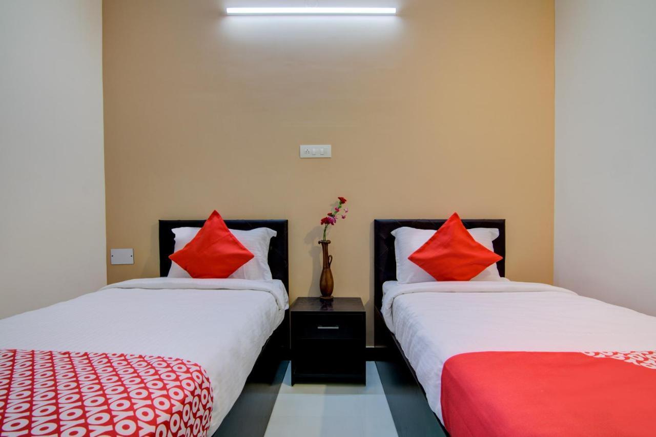 Oyo Flagship 24147 Royal Stay Singānallūr Esterno foto