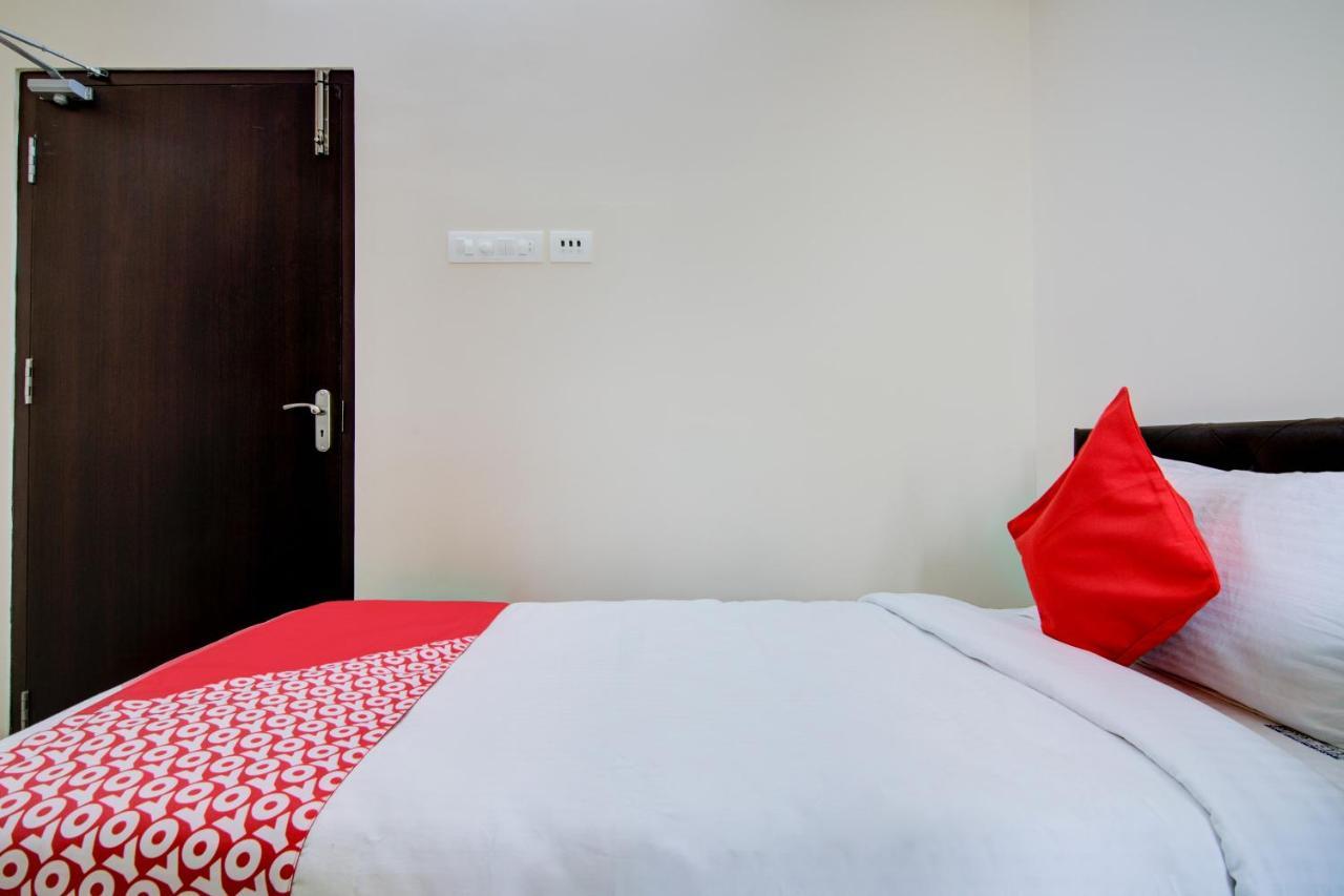 Oyo Flagship 24147 Royal Stay Singānallūr Esterno foto