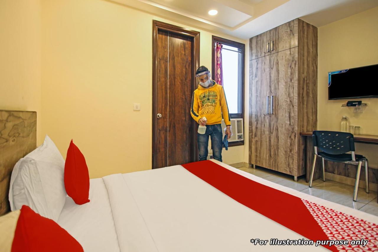 Oyo Flagship 24147 Royal Stay Singānallūr Esterno foto